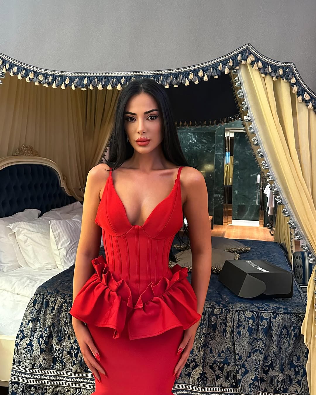 Huda Peplum Bandage Dress