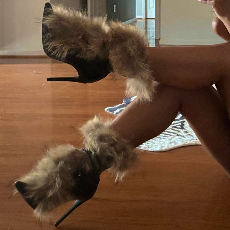 Iconic Fur Boots